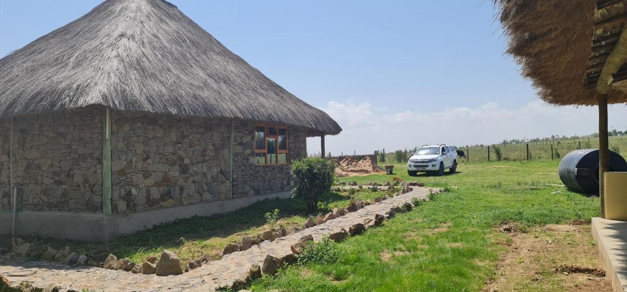 Le Tai Village Resort Near Solio Game Reserve Mweiga 外观 照片