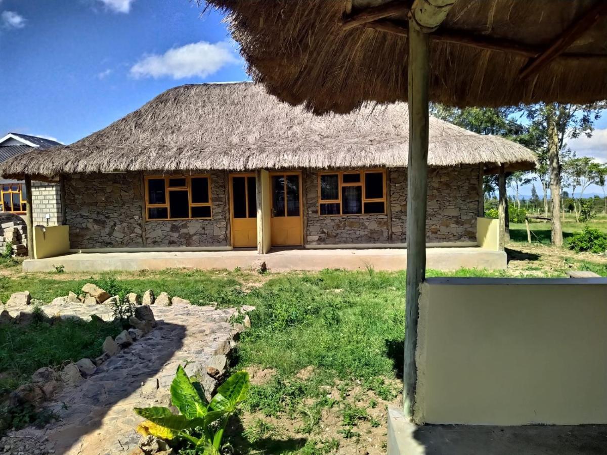 Le Tai Village Resort Near Solio Game Reserve Mweiga 外观 照片