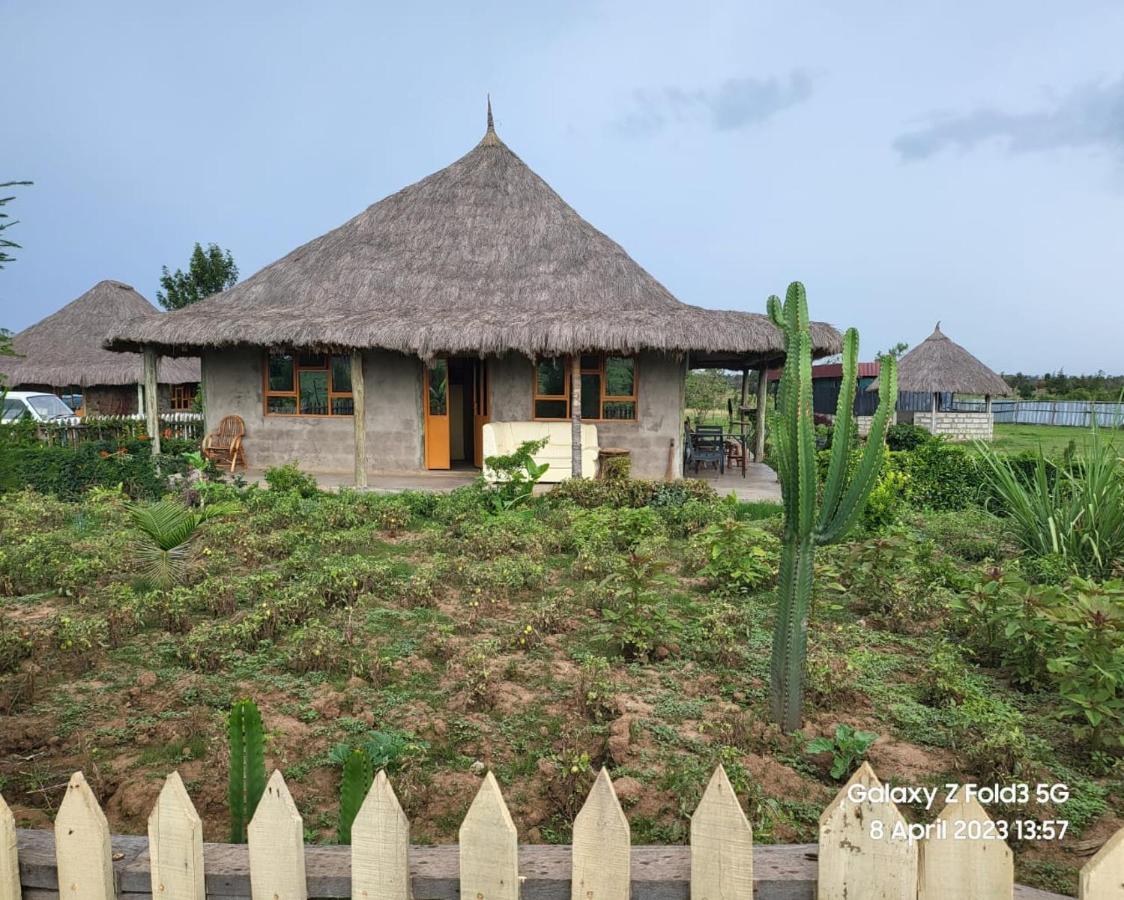 Le Tai Village Resort Near Solio Game Reserve Mweiga 外观 照片