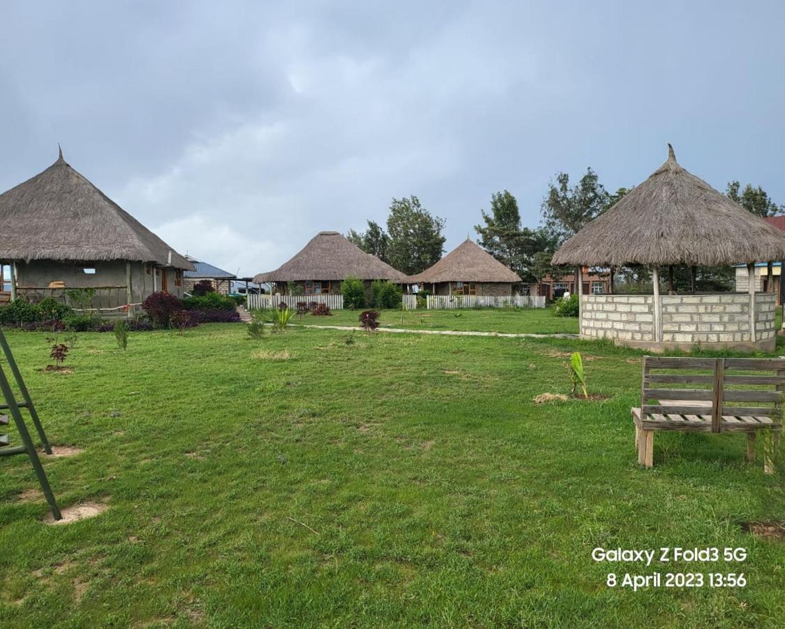 Le Tai Village Resort Near Solio Game Reserve Mweiga 外观 照片