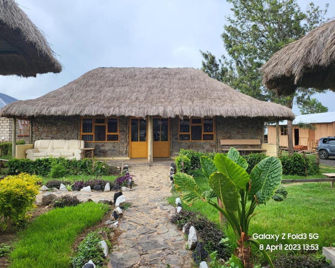 Le Tai Village Resort Near Solio Game Reserve Mweiga 外观 照片