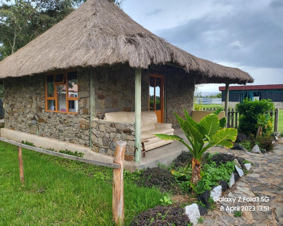 Le Tai Village Resort Near Solio Game Reserve Mweiga 外观 照片